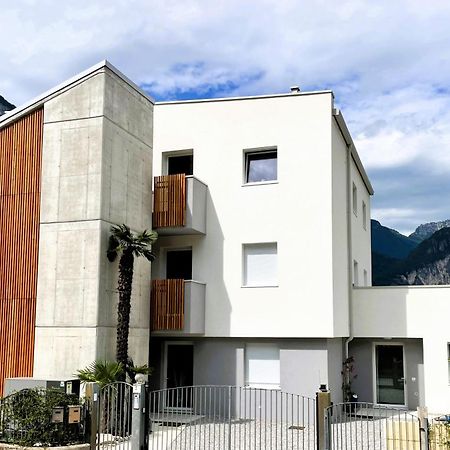 Active Wind Lägenhet Riva del Garda Exteriör bild